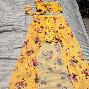 NWOT Floral Yellow Two-Piece Set